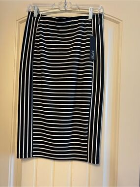 NWT Apt. 9 Black and White Striped Pencil Skirt